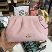 *預訂貨: 約九月下旬*新款 Nora Kisslock Crossbody 最新設計