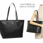 *預訂貨: 約12月下旬*Coach City Zip Tote in crossgarin leather