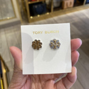 *預訂貨: 約3月底*Tory Burch 立體經典 Logo 花型底耳環