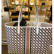 *預訂貨：約8月上旬*Tory Burch Geo Tote 極輕身大容量開口袋