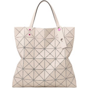 ISSEY MIYAKE BAOBAO 三月新色磨砂面經典6X6 Tote Bag(日本空運到貨，付款後約3月下旬到貨)