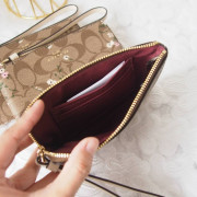 *預訂貨：約5月中旬*Coach Wristlet 美國地區限定*特別版印花*