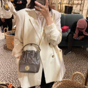 *預訂貨：約11月上旬*Tory Burch Willa Mini Bucket